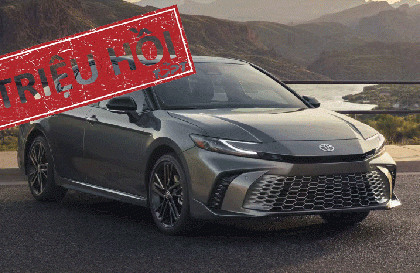 Triệu hồi hơn nửa triệu xe Toyota Camry do lỗi cụm đồng hồ kỹ thuật số